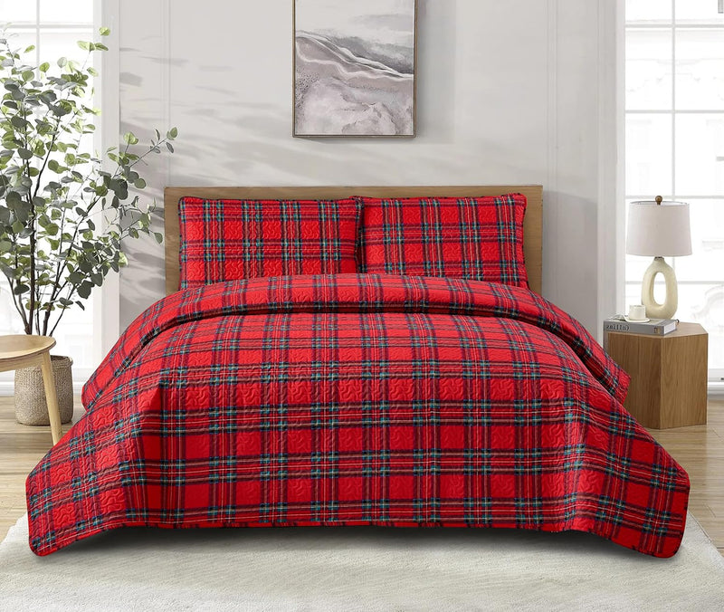 Bedspread Quilt Set, Red & Green Plaid Home Beyond & HB Design